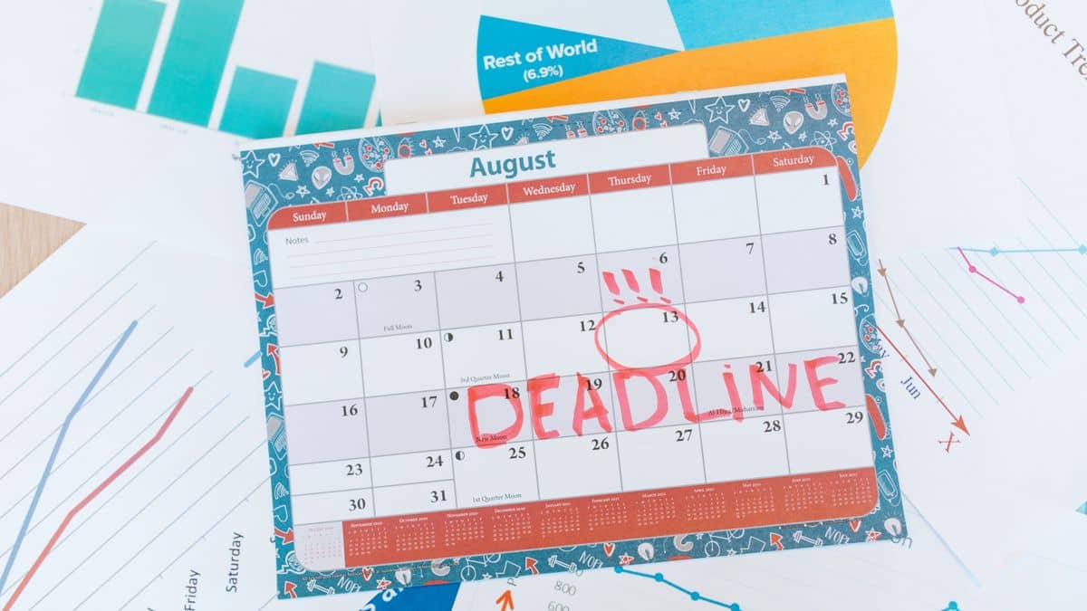 A calendar with a deadline reminder for renewing a domain on time